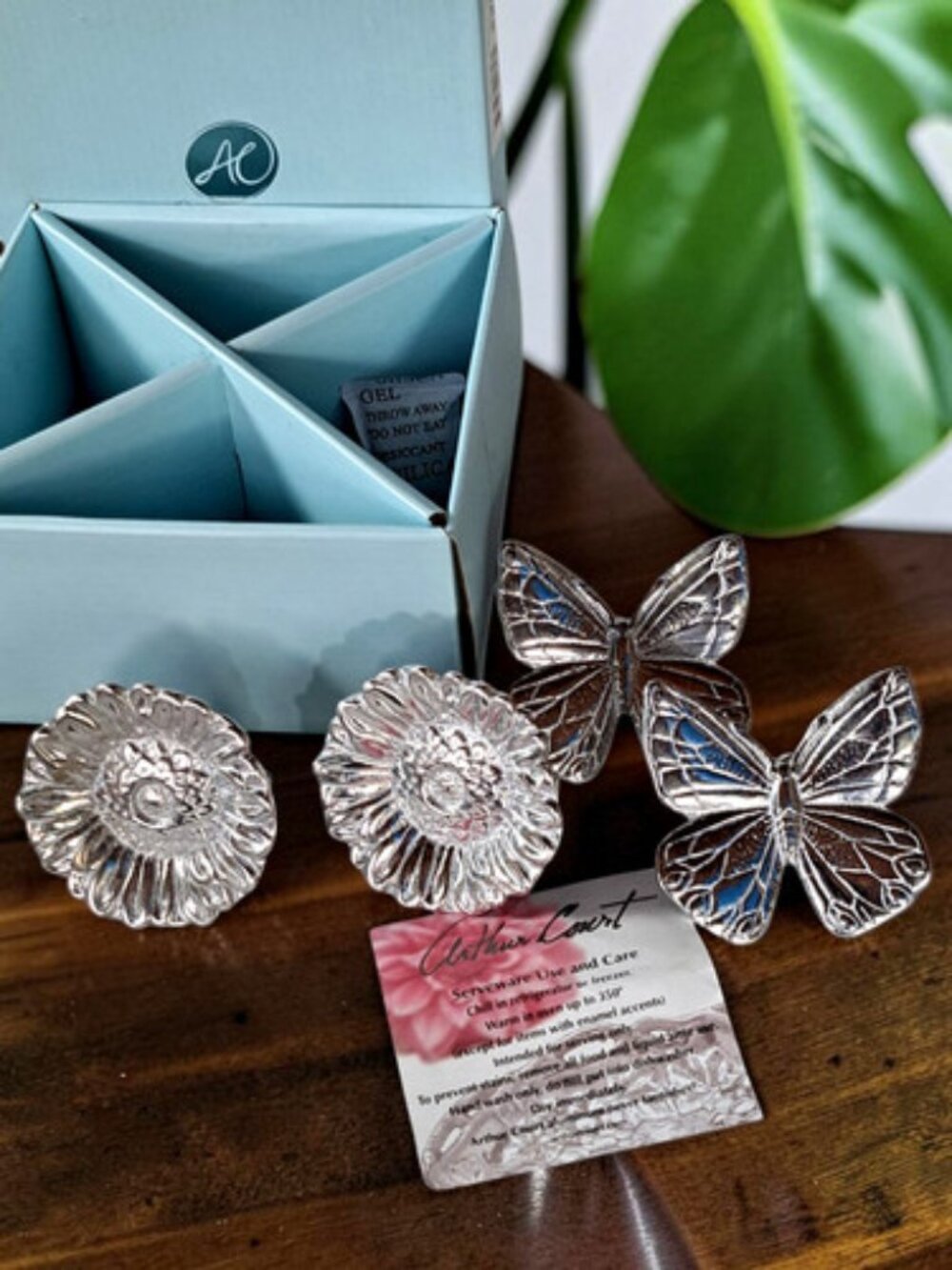 Arthur Court - Butterfly and Flower Napkin Rings, Set of 4